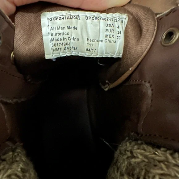 Boot - Picture 3 of 3